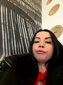 CrazzyChicks online show from January 15, 5:34 am