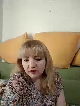 stefanyharper16 online show from October 8, 5:27 am