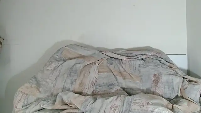 Snapshot of bonbonitaa chatting on November 29, 10:24 pm bonbonitaa online show from November 29, 10:24 pm