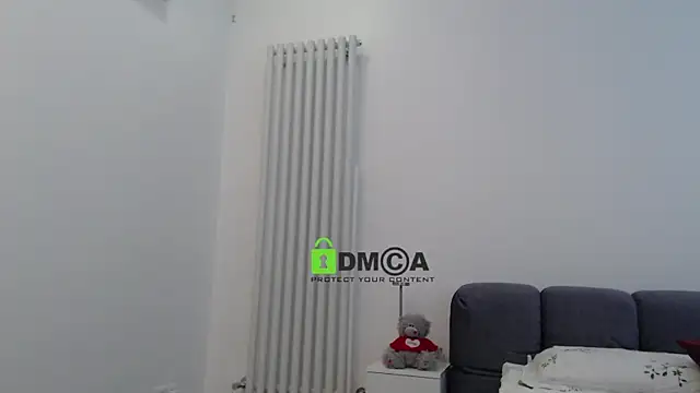 Snapshot of kissabellaa chatting on March 1, 5:27 pm kissabellaa online show from March 1, 5:27 pm