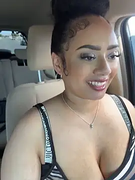 Snapshot of CarmelaAnthony chatting on April 18, 7:58 pm CarmelaAnthony online show from April 18, 7:58 pm