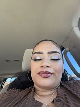 Snapshot of CarmelaAnthony chatting on April 27, 8:07 pm CarmelaAnthony online show from April 27, 8:07 pm
