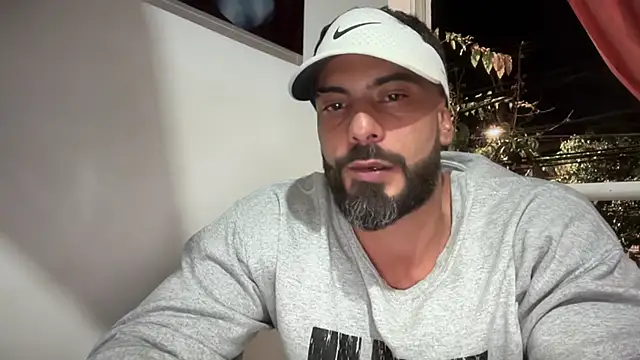 romeolovedark online show from October 13, 2:44 am