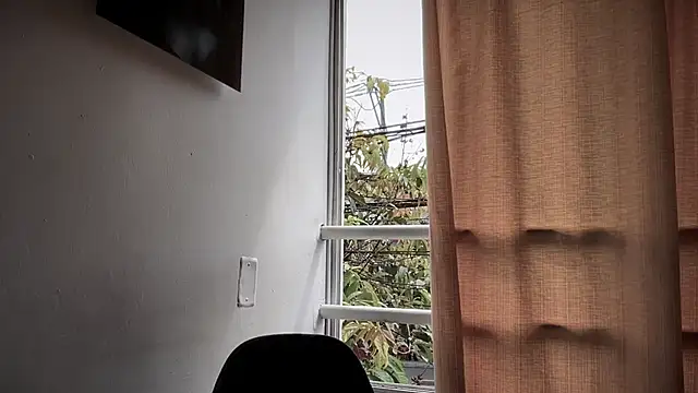 romeolovedark online show from January 10, 6:09 pm