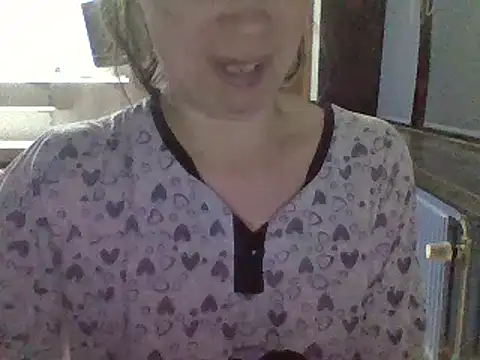 Moi Lina online show from October 17, 9:39 pm