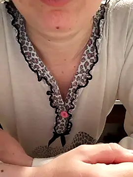 Moi Lina online show from January 9, 3:15 pm