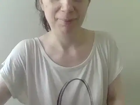 Moi Lina online show from June 27, 2:12 pm