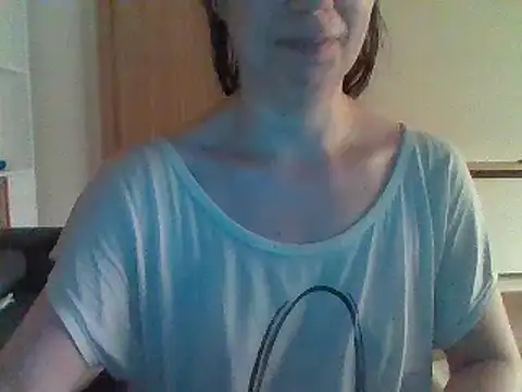 Moi Lina online show from August 1, 10:41 pm