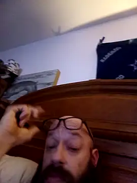 Snapshot of Erocksirlot@xh chatting on December 1, 10:48 pm Erocksirlotxh online show from December 1, 10:48 pm