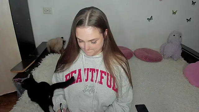 Snapshot of NataliEvans chatting on June 25, 8:13 pm NataliEvans online show from June 25, 8:13 pm