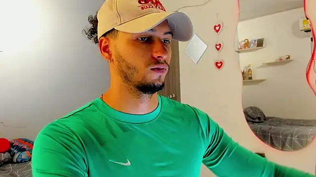 Kris Khalifa69 online show from February 20, 9:04 pm