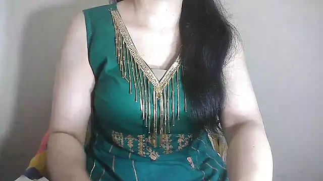 Chanchal--Navya online show from December 2, 1:02 pm