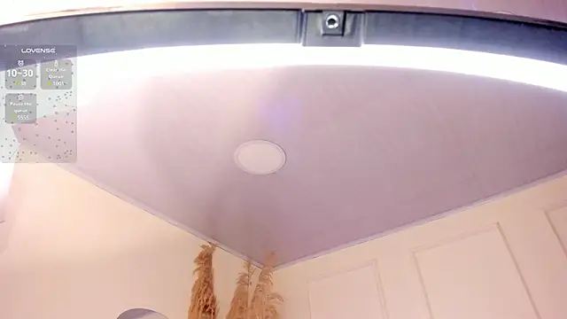 Amaraa Lewis online show from January 24, 12:10 pm