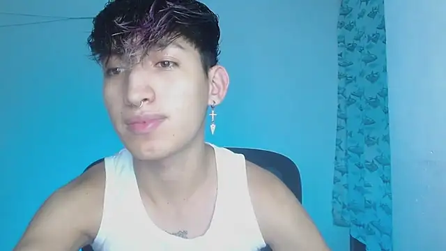 littlextreme online show from February 24, 2:08 am