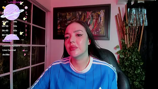 Snapshot of brianna_196 chatting on February 24, 8:07 pm brianna 196 online show from February 24, 8:07 pm