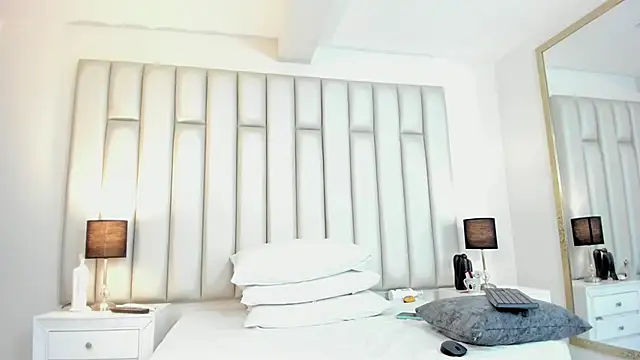 Snapshot of aandreaperez chatting on November 21, 11:58 pm aandreaperez online show from November 21, 11:58 pm