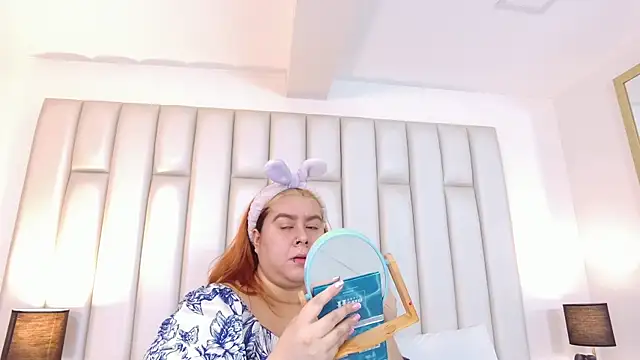 Snapshot of aandreaperez chatting on January 12, 11:37 am aandreaperez online show from January 12, 11:37 am