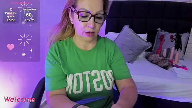 gisela27 online show from January 6, 12:42 pm