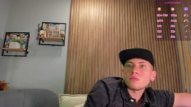 SebastianMaximoff online show from December 19, 3:08 pm