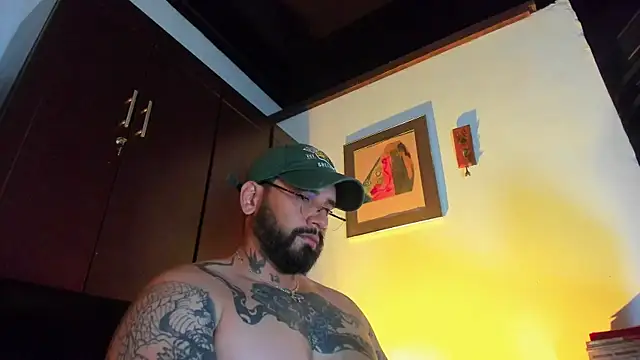CamiloGray  online show from May 15, 2:02 pm