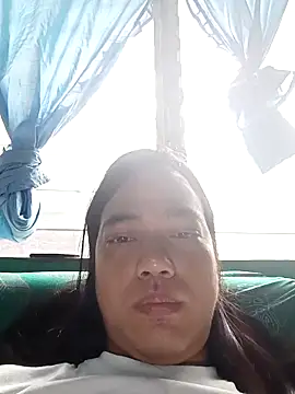 Snapshot of itsmacky4u chatting on February 17, 2:30 am itsmacky4u online show from February 17, 2:30 am