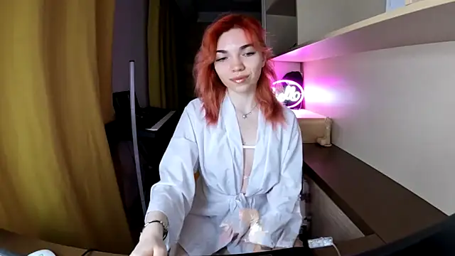 Snapshot of olivka-flower chatting on February 25, 9:02 pm olivka-flower online show from February 25, 9:02 pm