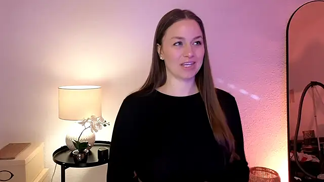 MilaFleur online show from February 25, 9:09 am