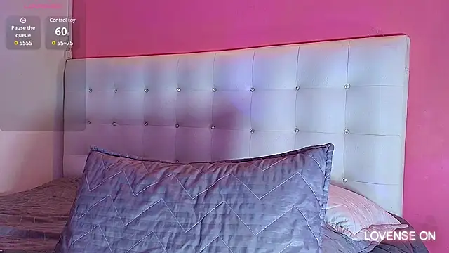 Snapshot of hornyhousekeeper_ chatting on January 18, 1:08 pm hornyhousekeeper online show from January 18, 1:08 pm