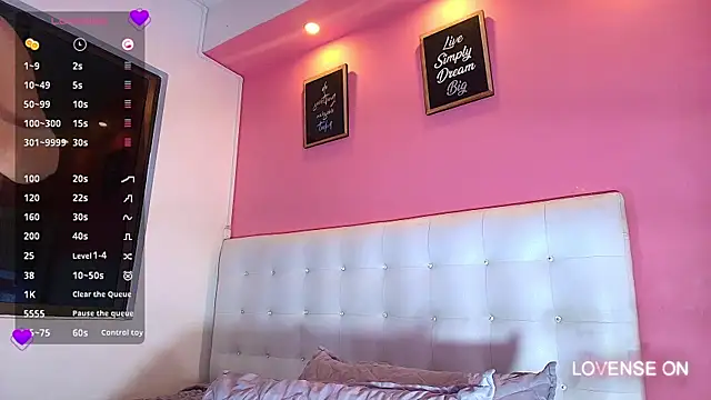 Snapshot of hornyhousekeeper_ chatting on March 5, 12:55 pm hornyhousekeeper online show from March 5, 12:55 pm
