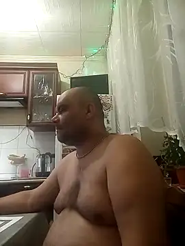 Snapshot of xanderr80_80 chatting on January 3, 2:30 pm xanderr80 80 online show from January 3, 2:30 pm