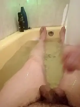 Snapshot of xanderr80_80 chatting on February 16, 6:54 pm xanderr80 80 online show from February 16, 6:54 pm