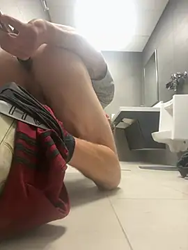 Lowerbottomboi online show from February 6, 12:59 am