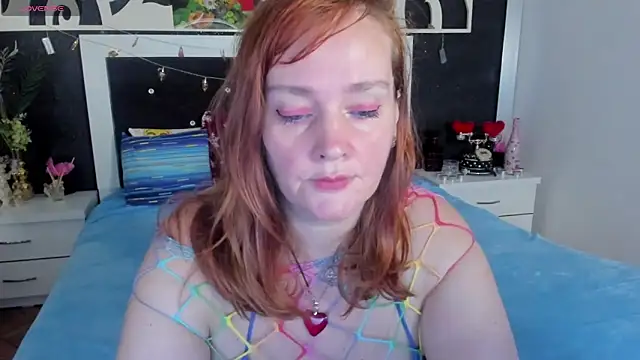 SinFulTitsDD online show from December 30, 8:04 pm