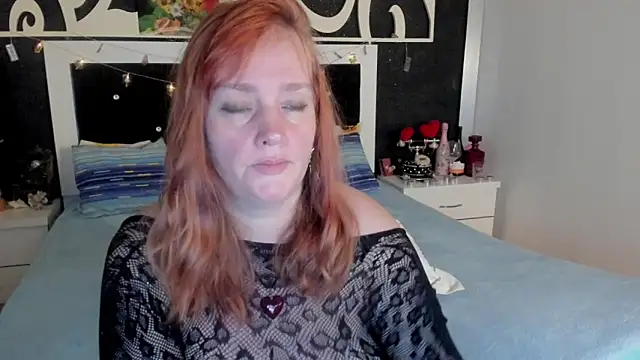 SinFulTitsDD online show from January 29, 8:14 pm