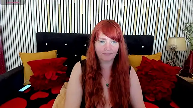 Snapshot of SinFulTitsDD chatting on June 27, 12:44 pm SinFulTitsDD online show from June 27, 12:44 pm