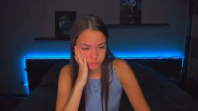 AlexaBarkley online show from October 13, 12:21 am