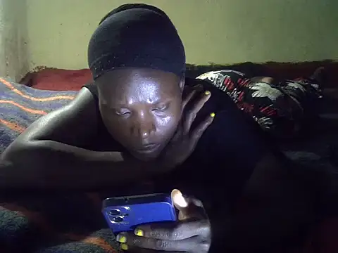 Snapshot of cute-shamza chatting on October 22, 4:29 pm cute-shamza online show from October 22, 4:29 pm