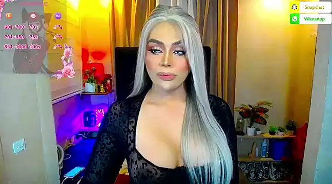 Snapshot of _MissKhimberlyXxx_ chatting on December 22, 9:33 am MissKhimberlyXxx online show from December 22, 9:33 am
