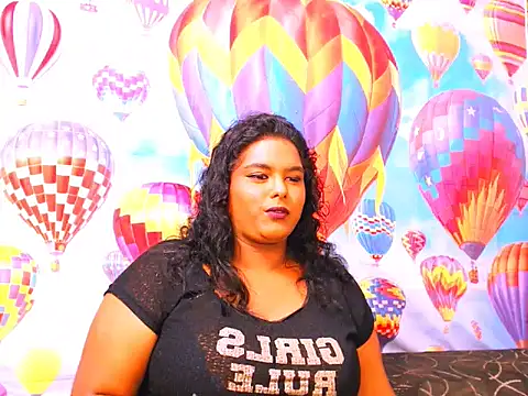 Indianfairy99 online show from December 10, 4:56 am