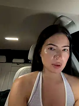 clairewntr online show from October 20, 7:47 pm