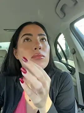 clairewntr online show from February 8, 1:58 pm