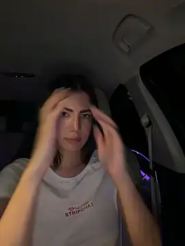 clairewntr online show from March 15, 10:16 pm