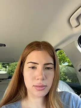 Snapshot of clairewntr chatting on July 4, 8:20 am clairewntr online show from July 4, 8:20 am
