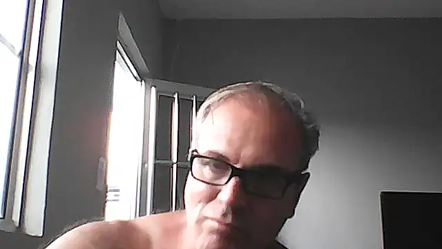 Snapshot of eduar570 chatting on February 26, 10:58 am eduar570 online show from February 26, 10:58 am