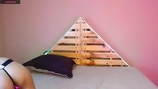 sexxgods online show from February 18, 11:52 pm