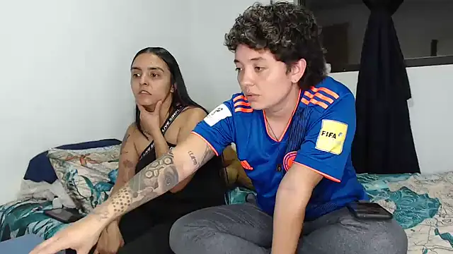 Snapshot of kathy_luisa chatting on July 1, 11:37 pm kathy luisa online show from July 1, 11:37 pm