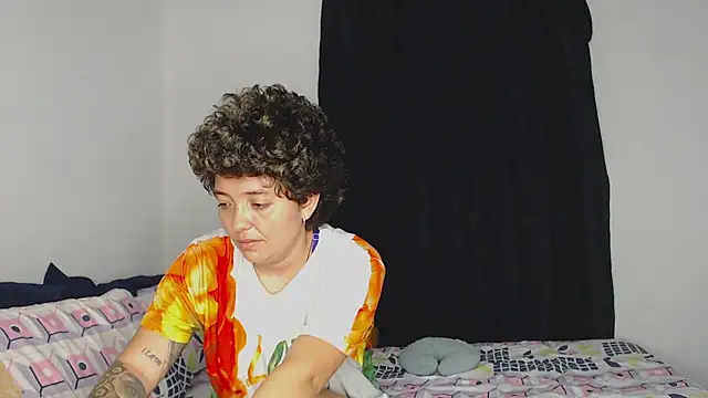 Snapshot of kathy_luisa chatting on July 12, 8:55 pm kathy luisa online show from July 12, 8:55 pm