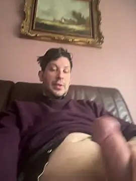 Snapshot of Taxidriver1988 chatting on January 28, 1:27 pm Taxidriver1988 online show from January 28, 1:27 pm