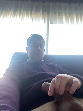 Snapshot of Taxidriver1988 chatting on February 1, 10:48 am Taxidriver1988 online show from February 1, 10:48 am