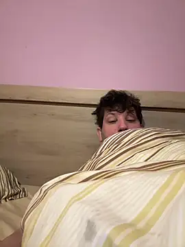 Snapshot of Taxidriver1988 chatting on February 3, 4:46 am Taxidriver1988 online show from February 3, 4:46 am